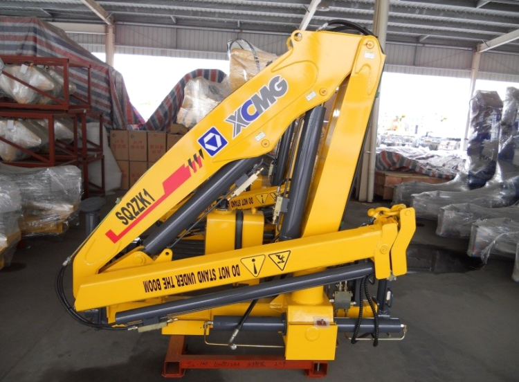 XCMG Official SQ1ZK2 1.5 ton mini knuckle boom crane truck mounted for sale